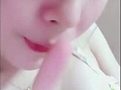 Chinese hottie flashes nipple - bigo live sex video